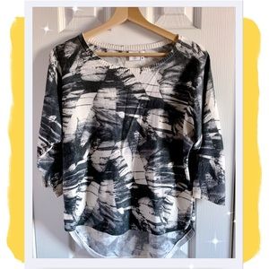 DKNY | High Low 3/4 length sleeve knit top